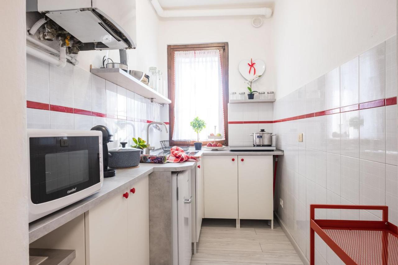 Casa Dolce Casa Desenzano - 2 Passi Dal Lago Apartment Desenzano del Garda Luaran gambar